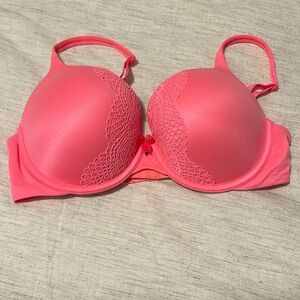 Victoria’s Secret perfect shape push up bra